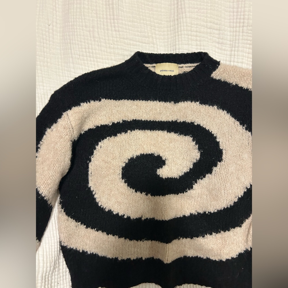 Paloma Wool Twister Sweater Medium
Black/White - Picture 3 of 7